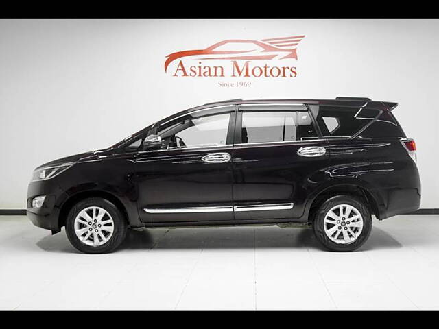 Used Toyota Innova Crysta [2016-2020] 2.8 GX AT 7 STR [2016-2020] in Hyderabad