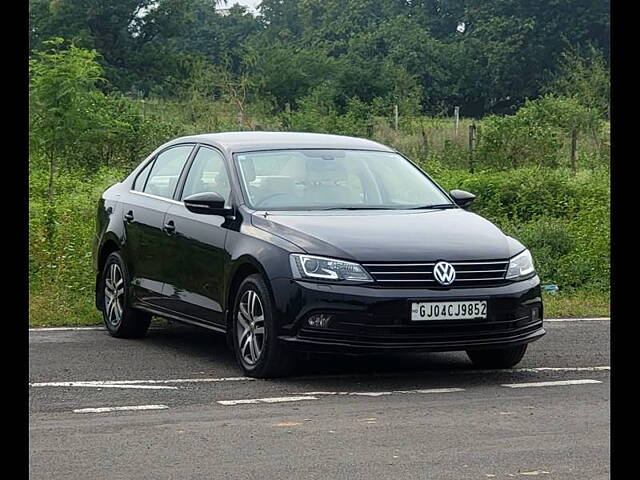 Used Volkswagen Jetta Highline TDI AT in Surat