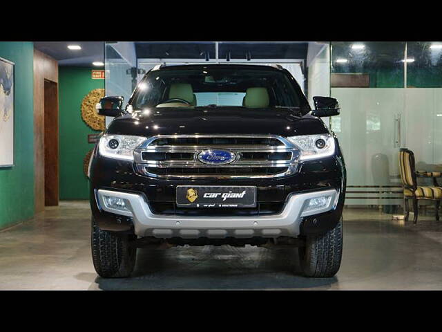 Used 2018 Ford Endeavour in Delhi