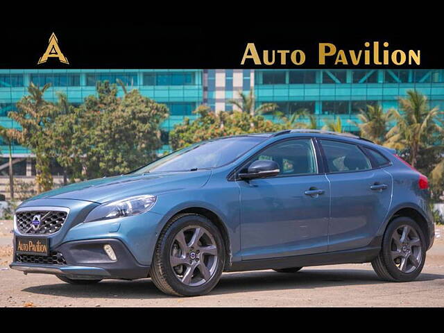 Used Volvo V40 Cross Country [2013-2016] D3 in Pune