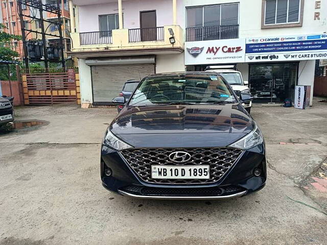 Used 2022 Hyundai Verna in Kolkata