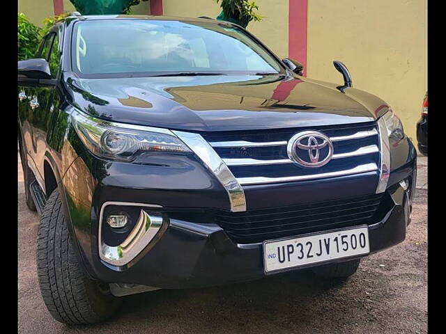 Used Toyota Fortuner [2016-2021] 2.8 4x2 AT [2016-2020] in Lucknow