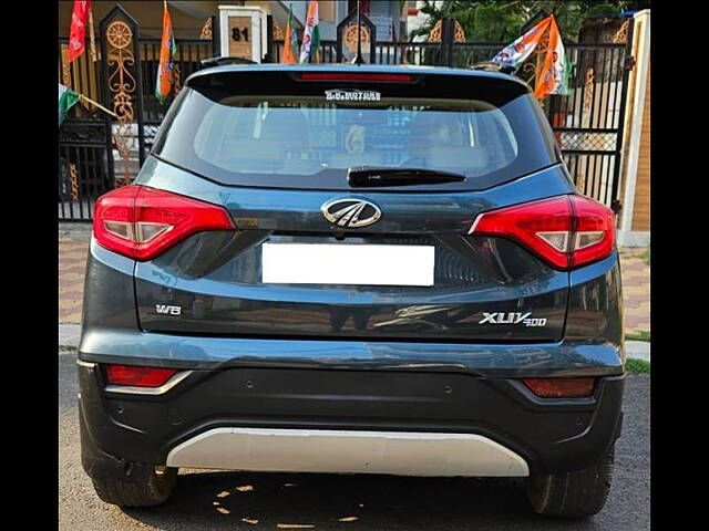 Used Mahindra XUV300 [2019-2024] W8 (O) 1.5 Diesel [2020] in Kolkata