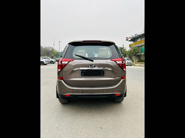 Used Mahindra XUV500 W11 in Delhi