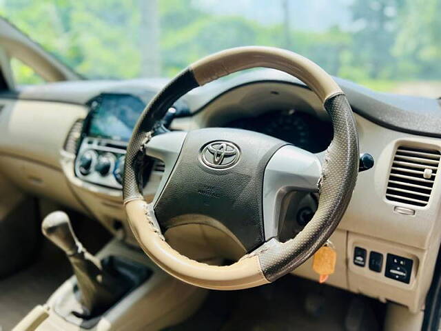 Used Toyota Innova [2012-2013] 2.5 GX 8 STR BS-III in Ahmedabad