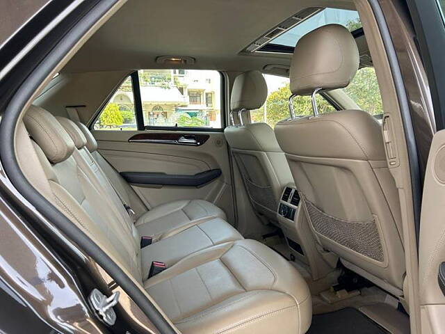 Used Mercedes-Benz M-Class ML 350 CDI in Delhi