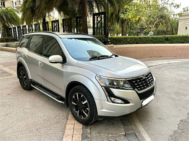 Used Mahindra XUV500 W11 AT in Delhi