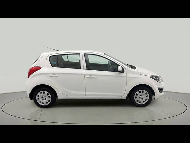 Used Hyundai i20 [2012-2014] Magna (O) 1.2 in Ahmedabad