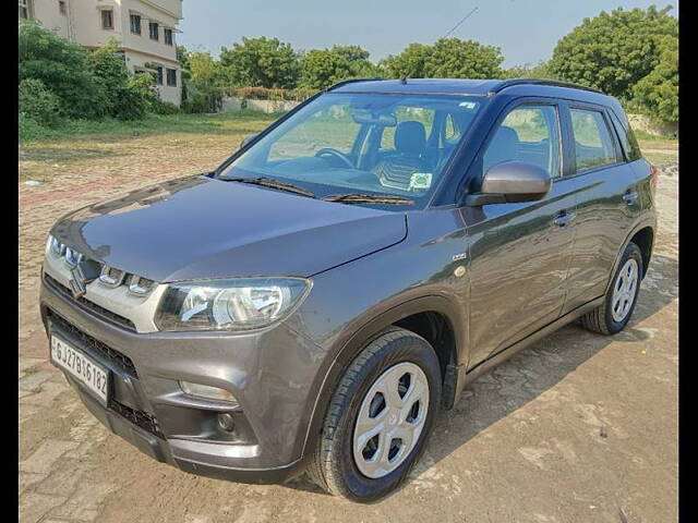 Used Maruti Suzuki Vitara Brezza [2016-2020] VDi in Ahmedabad