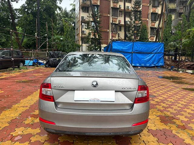 Used Skoda Octavia [2017-2021] 1.8 TSI Style Plus AT [2017] in Mumbai