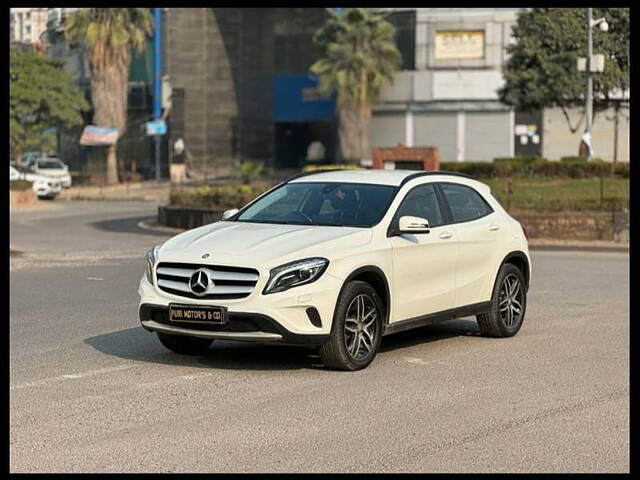 Used Mercedes-Benz GLA [2017-2020] 200 d Sport in Delhi