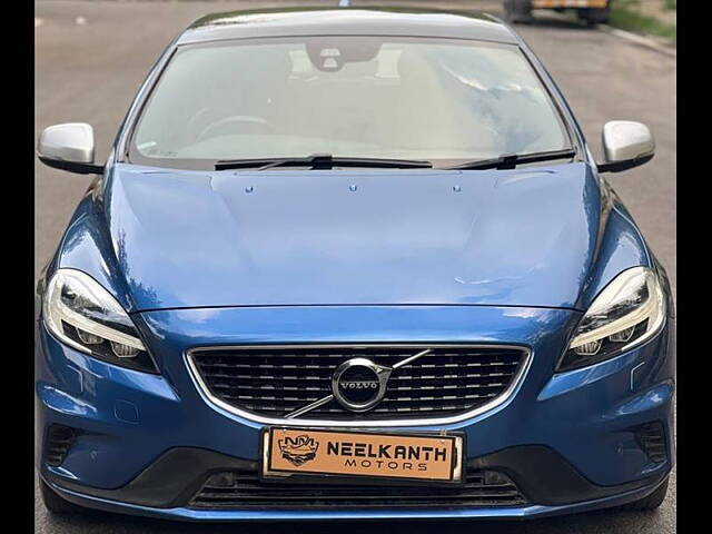 Used 2017 Volvo V40 in Delhi