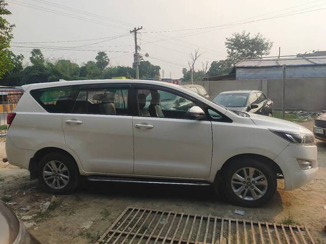 Used Toyota Innova Crysta [2016-2020] 2.4 G 8 STR [2016-2017] in Samastipur