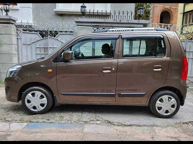 Used Maruti Suzuki Wagon R 1.0 [2014-2019] VXI in Kolkata