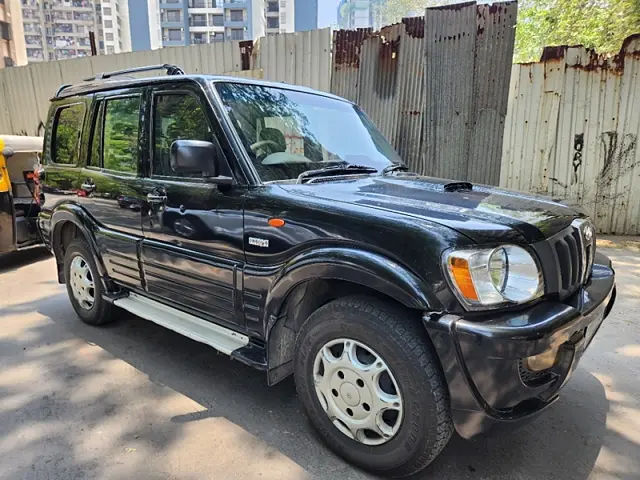 Used 2006 Mahindra Scorpio in Mumbai