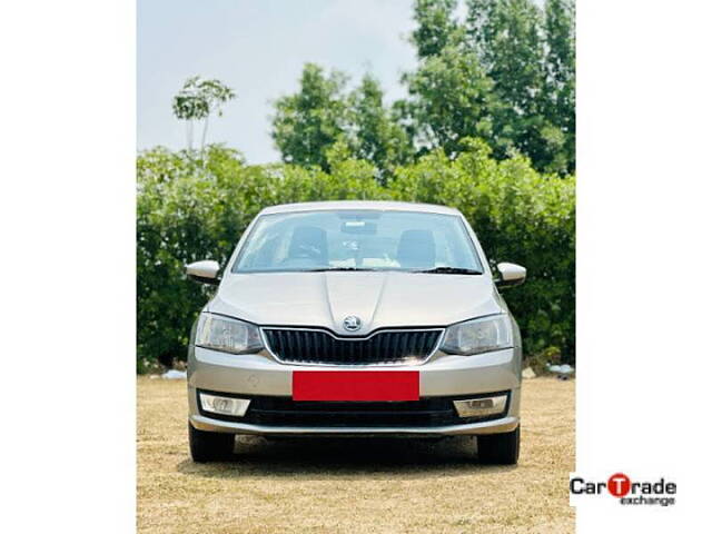 Used 2017 Skoda Rapid in Valsad