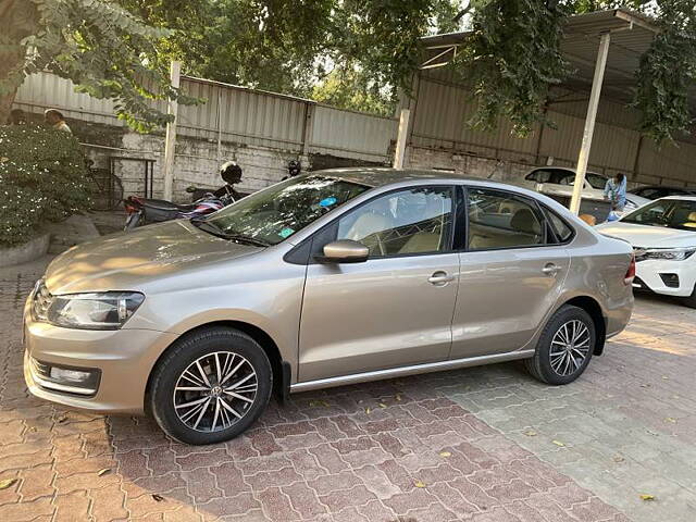 Used Volkswagen Vento [2015-2019] Highline Plus 1.2 (P) AT 16 Alloy in Lucknow