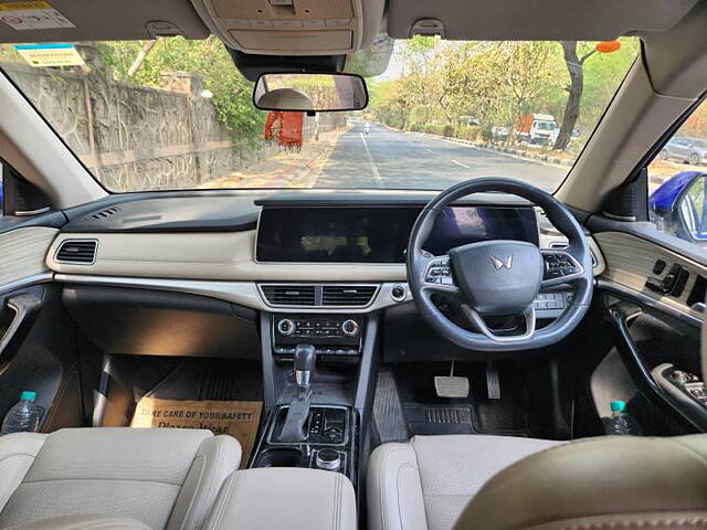 Used Mahindra XUV700 AX 7 Diesel  AT Luxury Pack 7 STR [2021] in Delhi