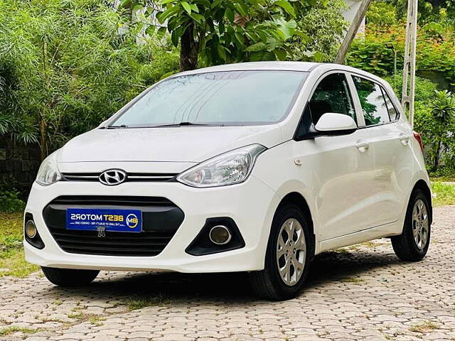 Used Hyundai Grand i10 [2013-2017] Magna 1.1 CRDi [2016-2017] in Ahmedabad