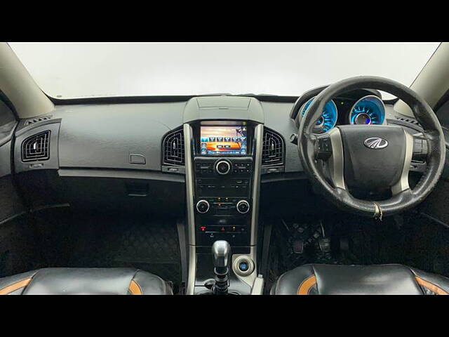 Used Mahindra XUV500 W9 [2018-2020] in Delhi