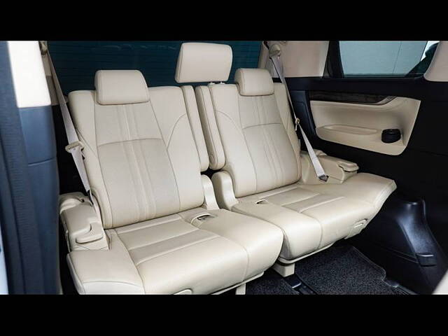 Used Toyota Vellfire VIP – Executive Lounge in Hyderabad