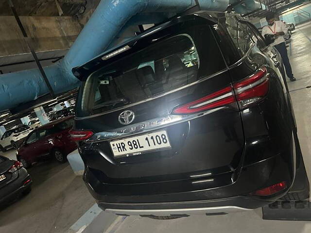 Used Toyota Fortuner 4X2 AT 2.7 Petrol in Delhi