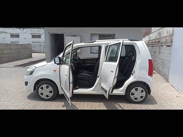 Used Maruti Suzuki Wagon R [2019-2022] VXi 1.0 AMT [2019-2019] in Rajkot