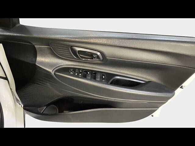 Used Hyundai i20 [2020-2023] Sportz 1.2 MT [2020-2023] in Ahmedabad