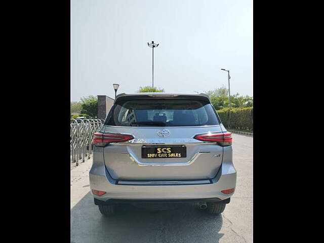 Used Toyota Fortuner 4X4 AT 2.8 Diesel in Delhi