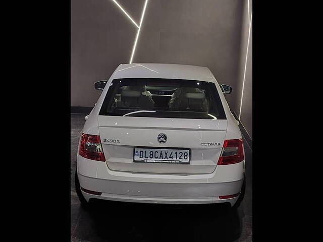 Used Skoda Octavia [2017-2021] 1.8 TSI Style Plus AT [2017] in Delhi