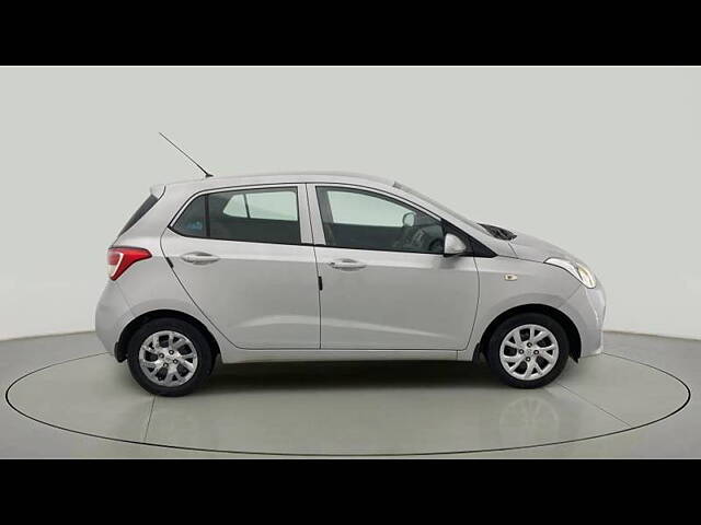 Used Hyundai Grand i10 Magna 1.2 Kappa VTVT in Ahmedabad