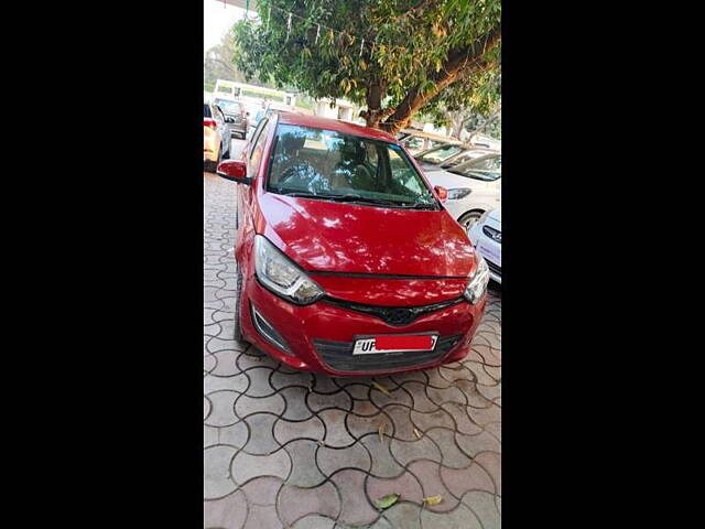 Used 2013 Hyundai i20 in Lucknow