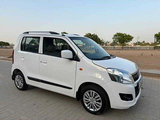 Used 2018 Maruti Suzuki Wagon R in Ahmedabad
