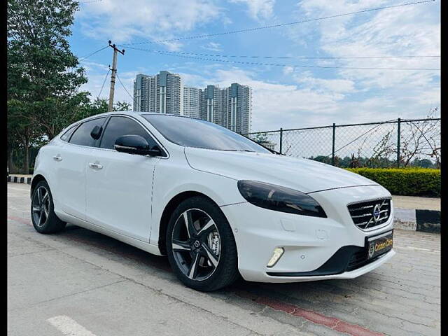 Used Volvo V40 [2016-2019] D3 R-Design in Bangalore