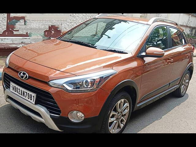 Used Hyundai i20 Active 1.2 S in Kolkata