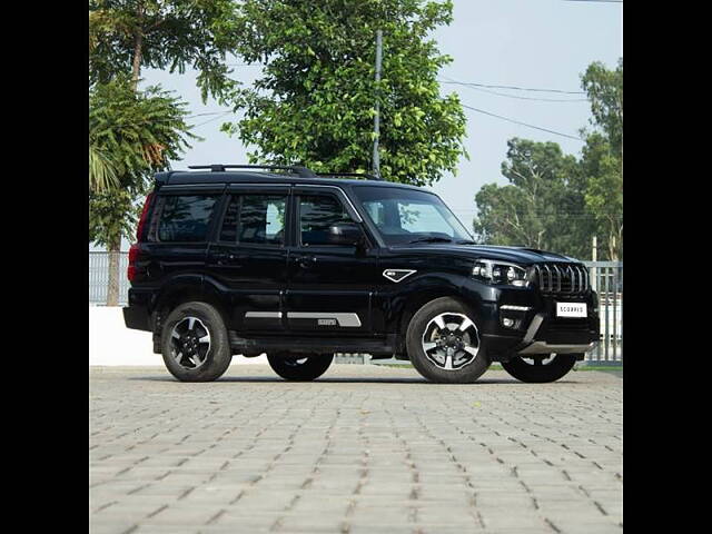 Used Mahindra Scorpio S11 MT 7S CC in Karnal