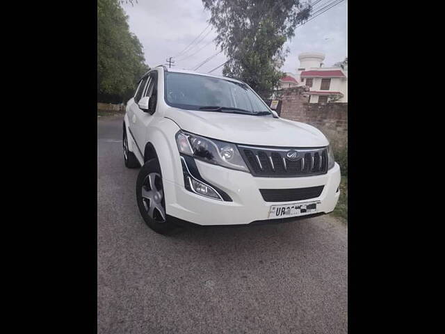 Used 2017 Mahindra XUV500 in Lucknow