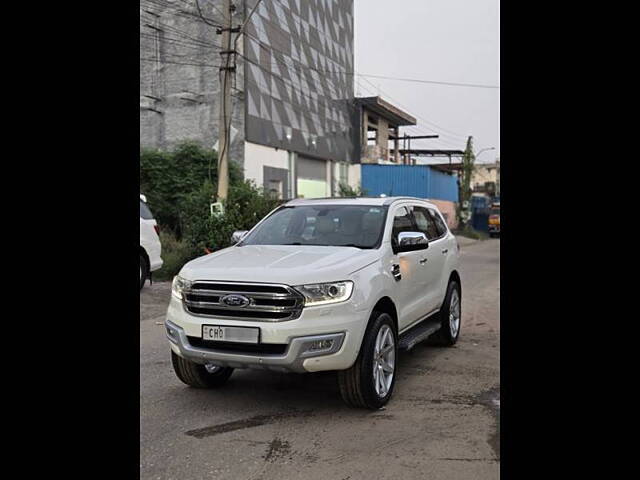 Used Ford Endeavour [2016-2019] Titanium 3.2 4x4 AT in Chandigarh