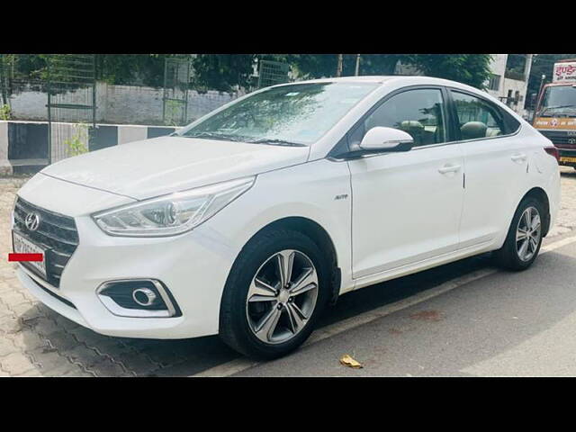 Used Hyundai Verna [2017-2020] SX (O) 1.6 CRDi  AT in Kanpur