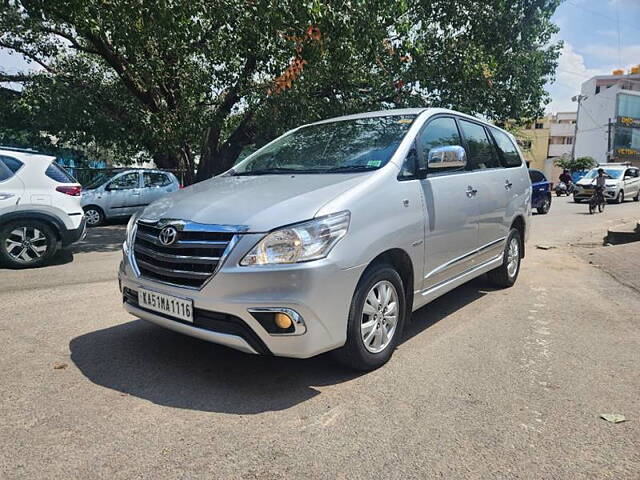 Used Toyota Innova [2005-2009] 2.5 V 7 STR in Bangalore