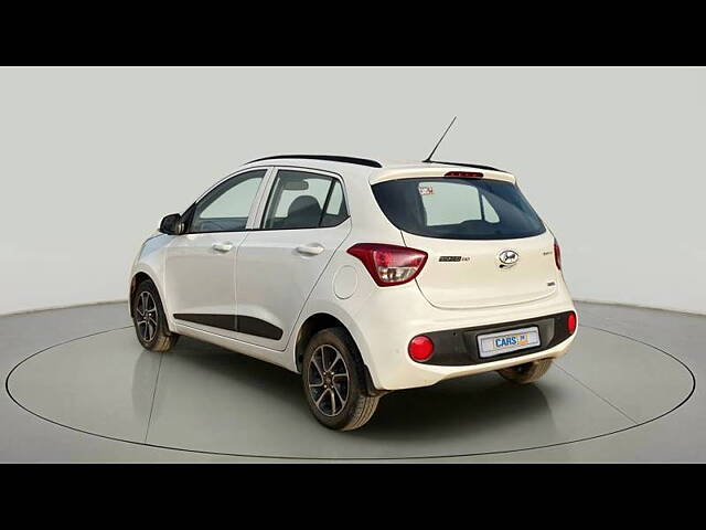 Used Hyundai Grand i10 Sportz (O) AT 1.2 Kappa VTVT [2017-2018] in Rajkot