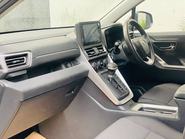 Used Toyota Innova Hycross GX 7 STR in Kolkata