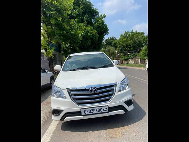 Used Toyota Innova [2013-2014] 2.5 G 8 STR BS-IV in Lucknow