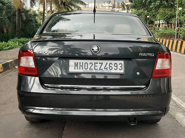 Used Skoda Rapid Style 1.6 MPI in Mumbai