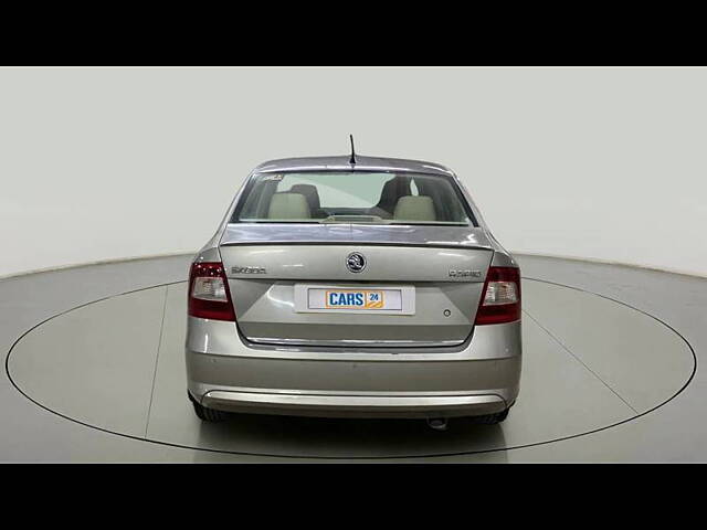 Used Skoda Rapid Style 1.6 MPI AT in Mumbai