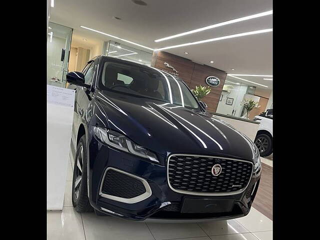 Used 2023 Jaguar F-Pace in Delhi