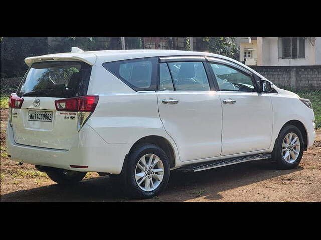 Used Toyota Innova Crysta [2016-2020] 2.4 G 7 STR [2016-2017] in Sangli