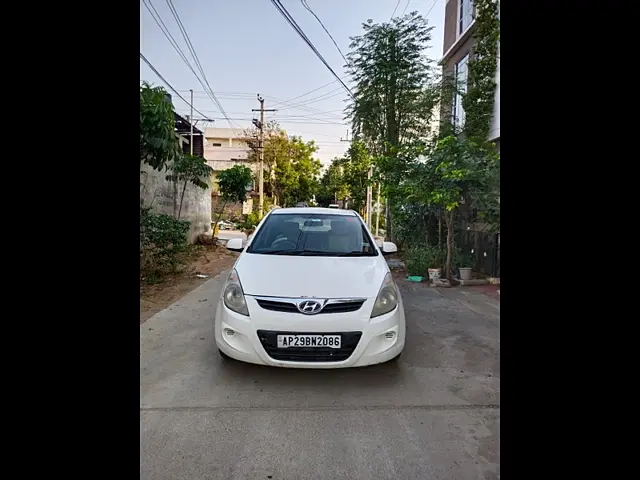 Used 2011 Hyundai i20 in Hyderabad