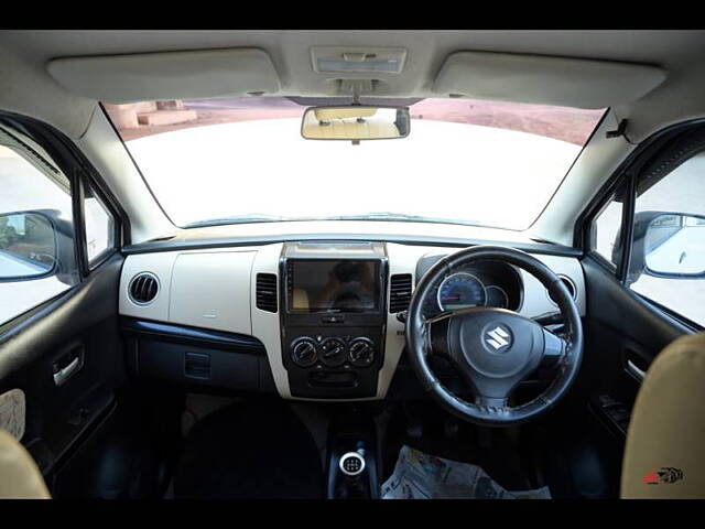 Used Maruti Suzuki Wagon R 1.0 [2014-2019] VXI in Ahmedabad