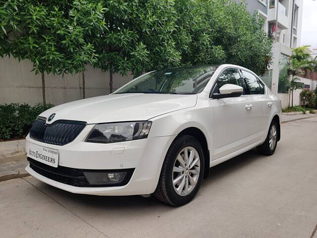 Used Skoda Octavia [2013-2015] Style TDI AT in Hyderabad